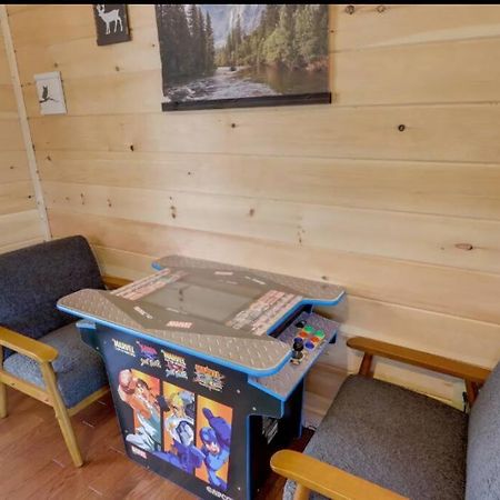 New Serene, Fun & Comfy Cabin- Covered Deck, Grill, Arcade Мърфи Екстериор снимка